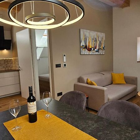 Appprusnik Apartment Ljubljana Bagian luar foto